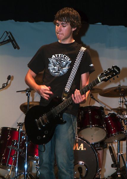 f20040529_7446_5x7.jpg